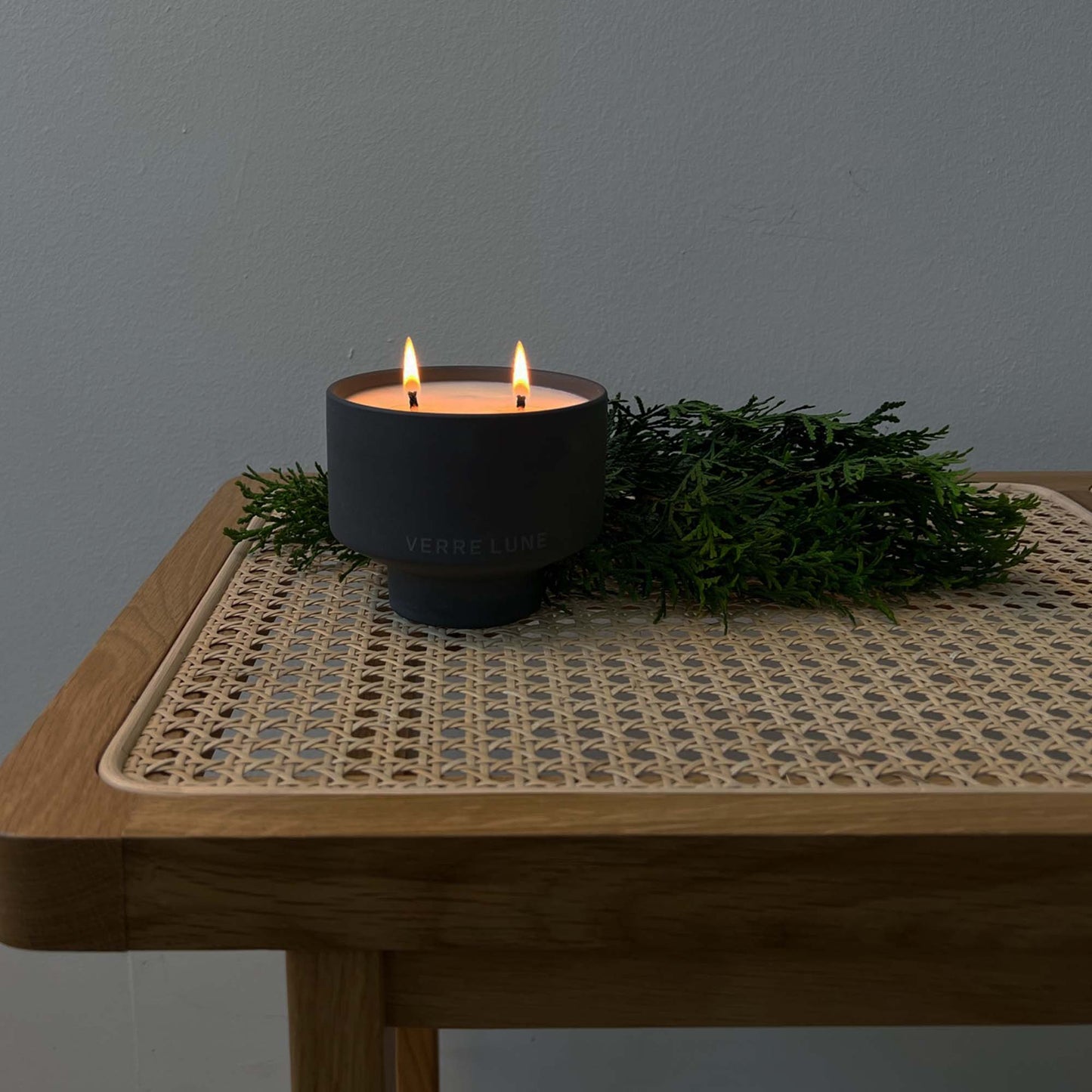 Verre Lune Candle - Off Grid